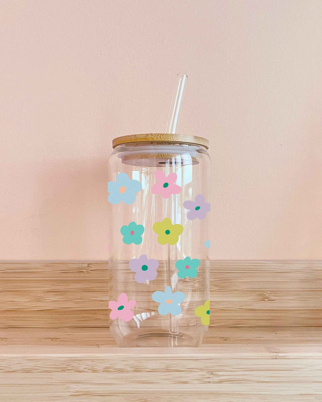 Verre boho avec paille 16oz – Fleurs pastel – Fait main au Québec