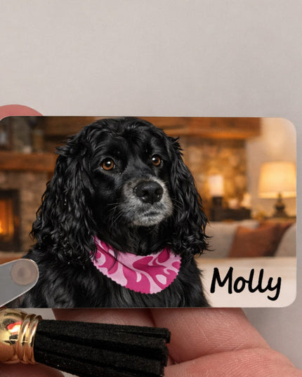 Porte-clé rectangulaire personnalisé avec la photo d'un cocker noir portant un bandana rose et le prénom Molly